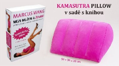 Kamasutra pillow v sad s knihou Mezi muem a enami - Marcus Wang