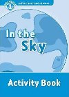 Oxford Read and Discover Level 1: in the Sky Activity Book - Khanduri Kamini